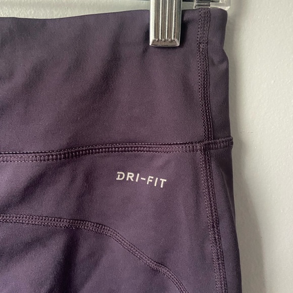 Nike Purple Leggings - Picture 2 of 7